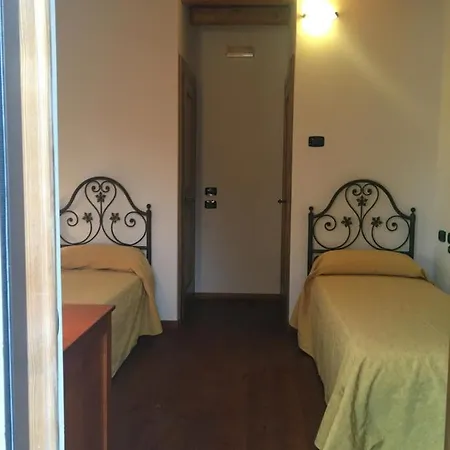 Hotel & Corte Marani