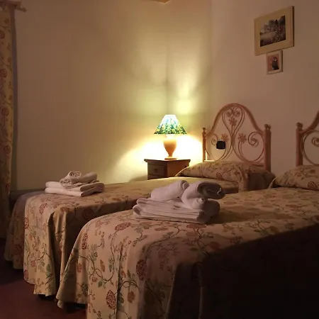 Hotel & Corte Marani *